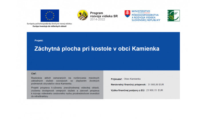 Záchytná plocha pri kostole v obci Kamienka